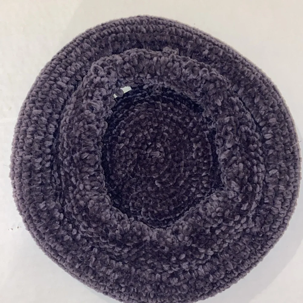 Outbrook VTG Chenille Knit Violet Bucket Hat with Rolled Brim Size OS